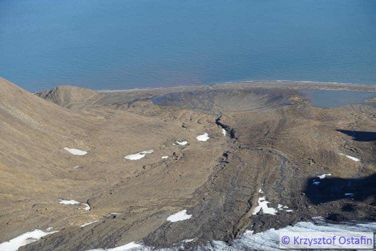 The marginal zone of the Coryellbreen glacier